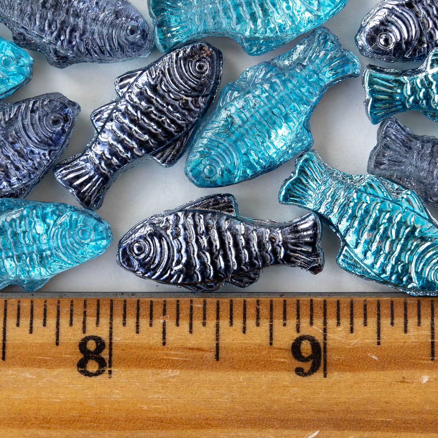 25mm Glass Fish Beads - Blue Mix - 6 fish