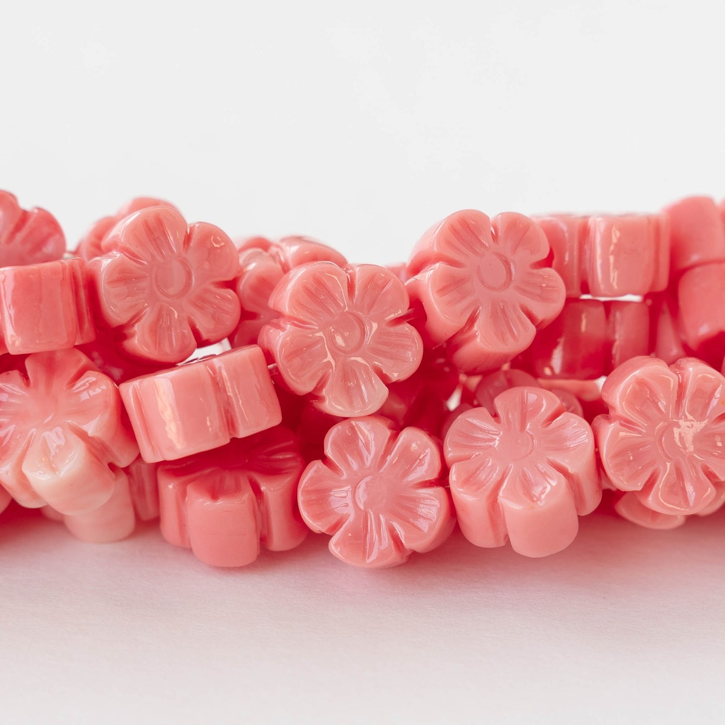 Daisy Flower Beads - Resin - Pink - 10 beads