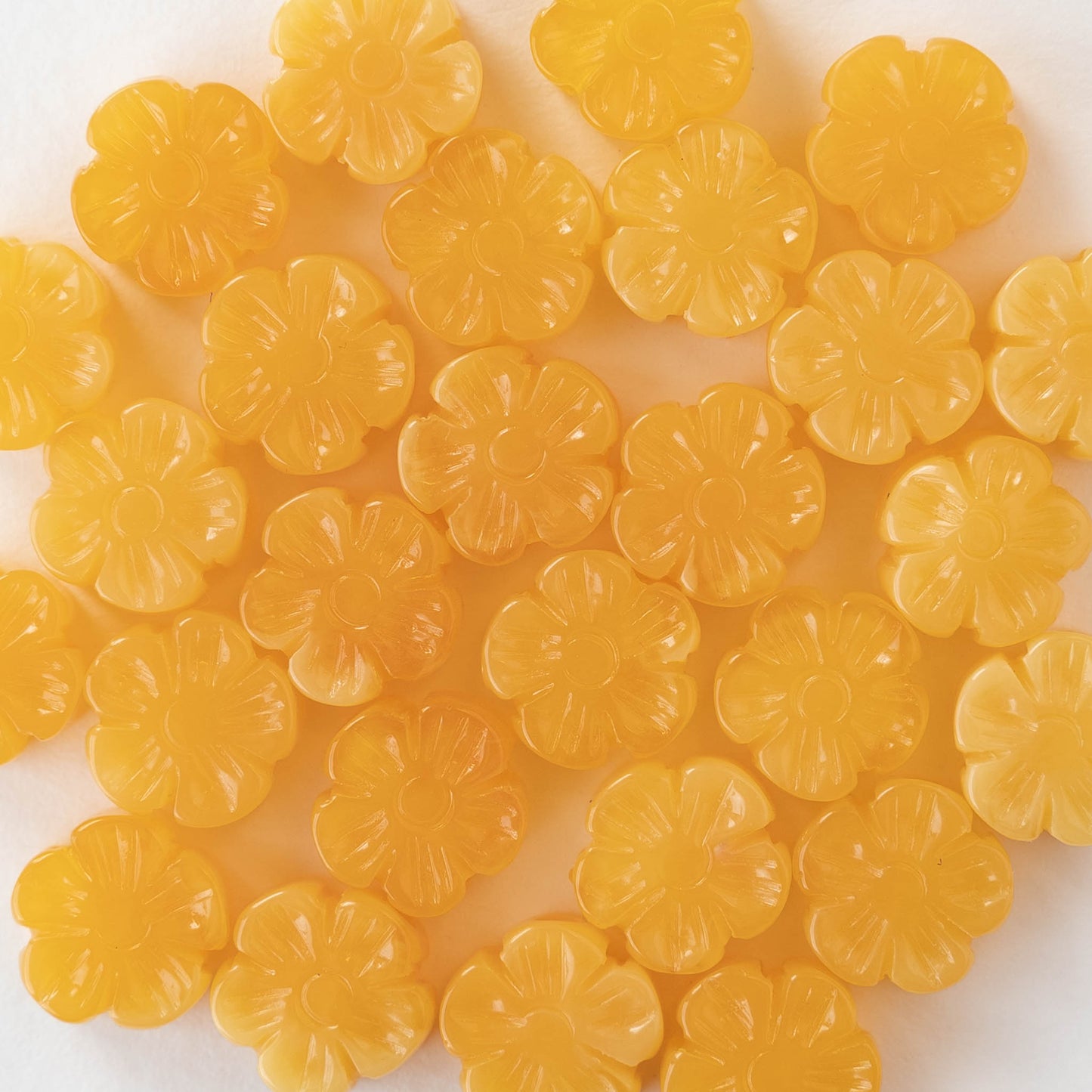 Daisy Flower Beads - Resin - Yellow - 10 beads