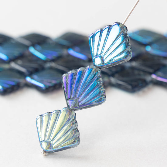 14mm Diafan Beads - Montana Blue with Blue Iris  - 8 beads