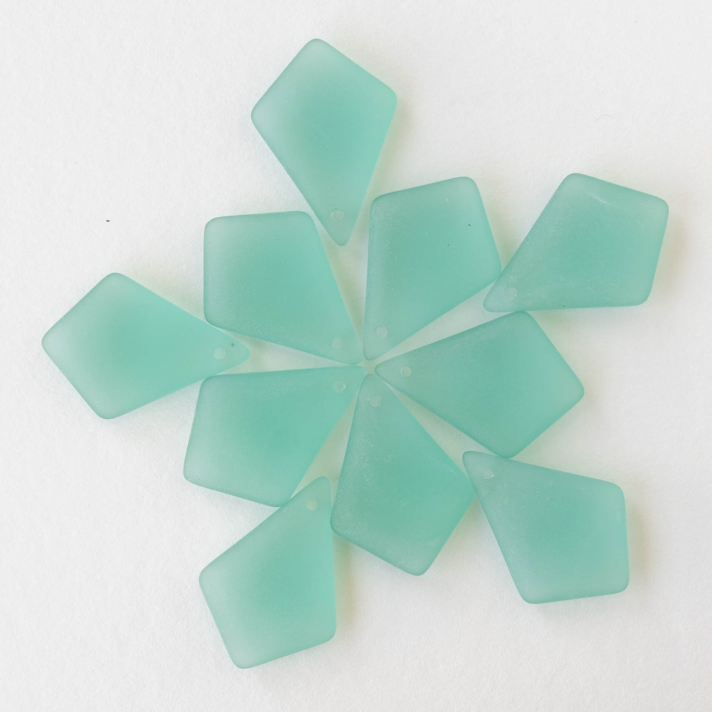 20x28mm Frosted Glass Diamond Pendants - Seafoam
