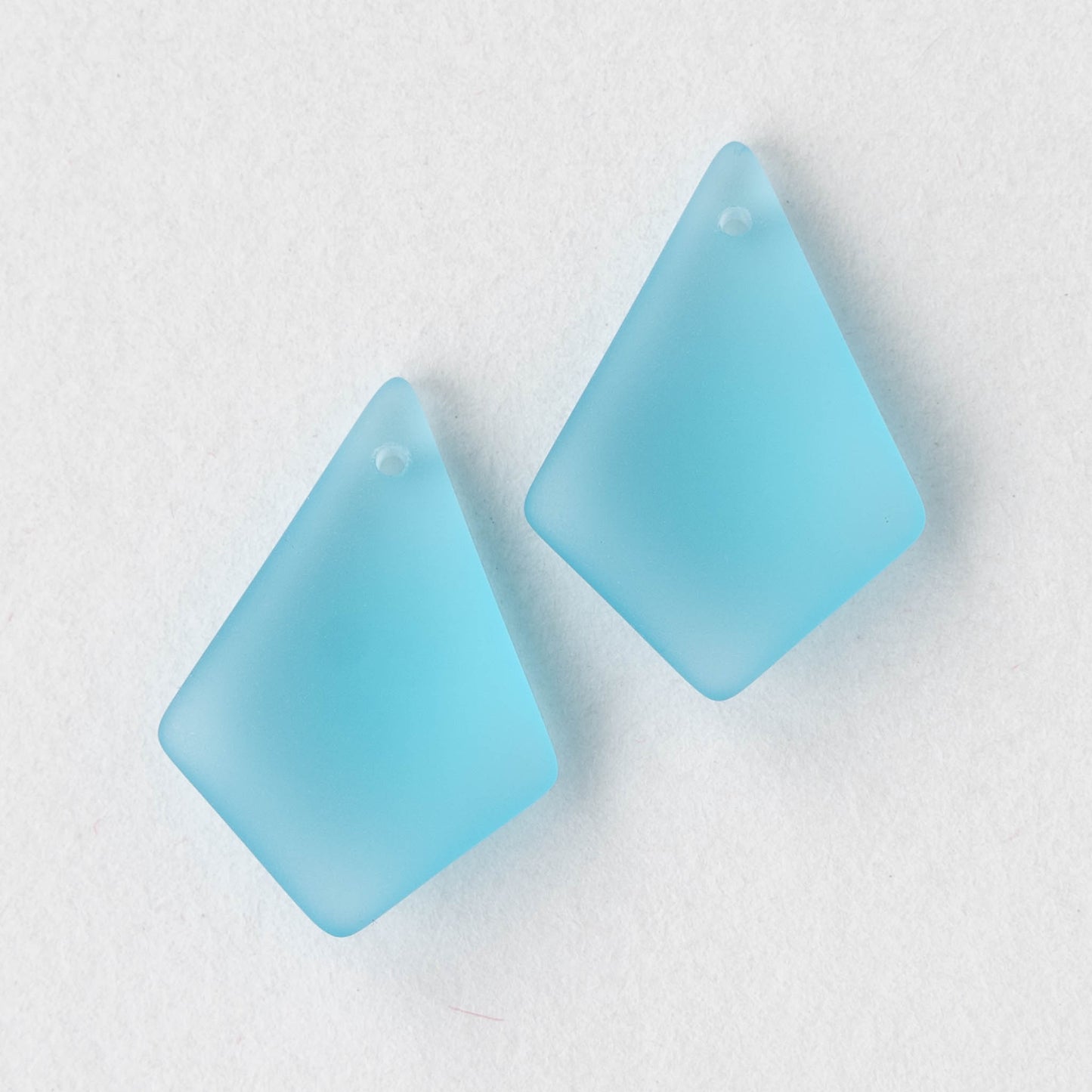 20x28mm Frosted Glass Diamond Pendants - Aqua