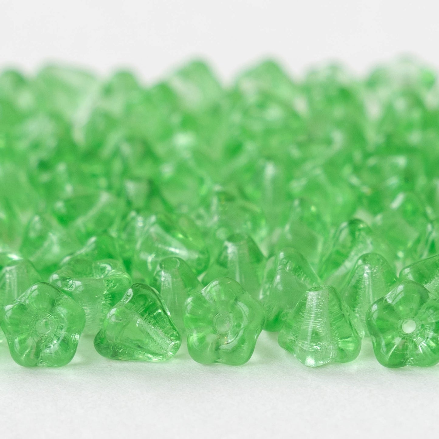 4x6mm Glass Flower Beads - Peridot Green - 75