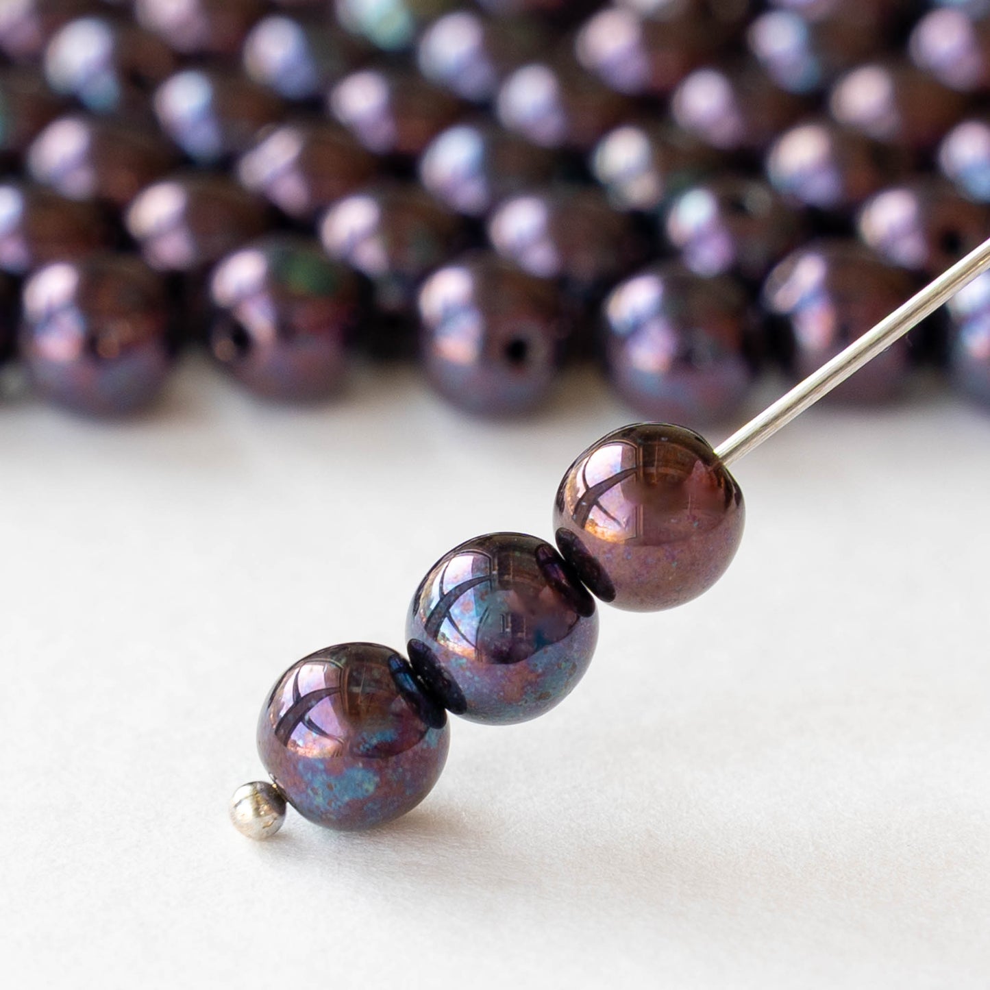 6mm Round Glass Beads - Dark Purple Oil Slick - 25 beads
