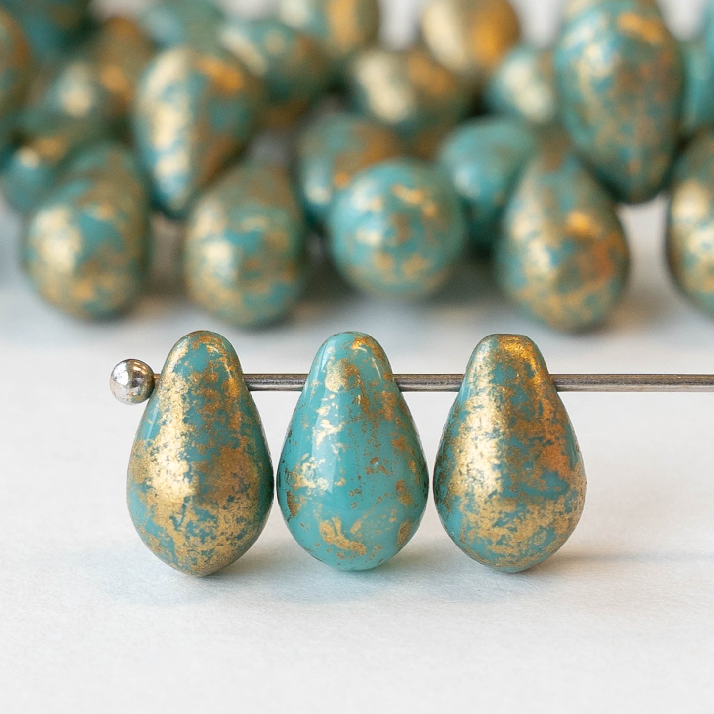 6x9mm Glass Teardrop Beads - Seafoam Gold Dust - 25 Beads