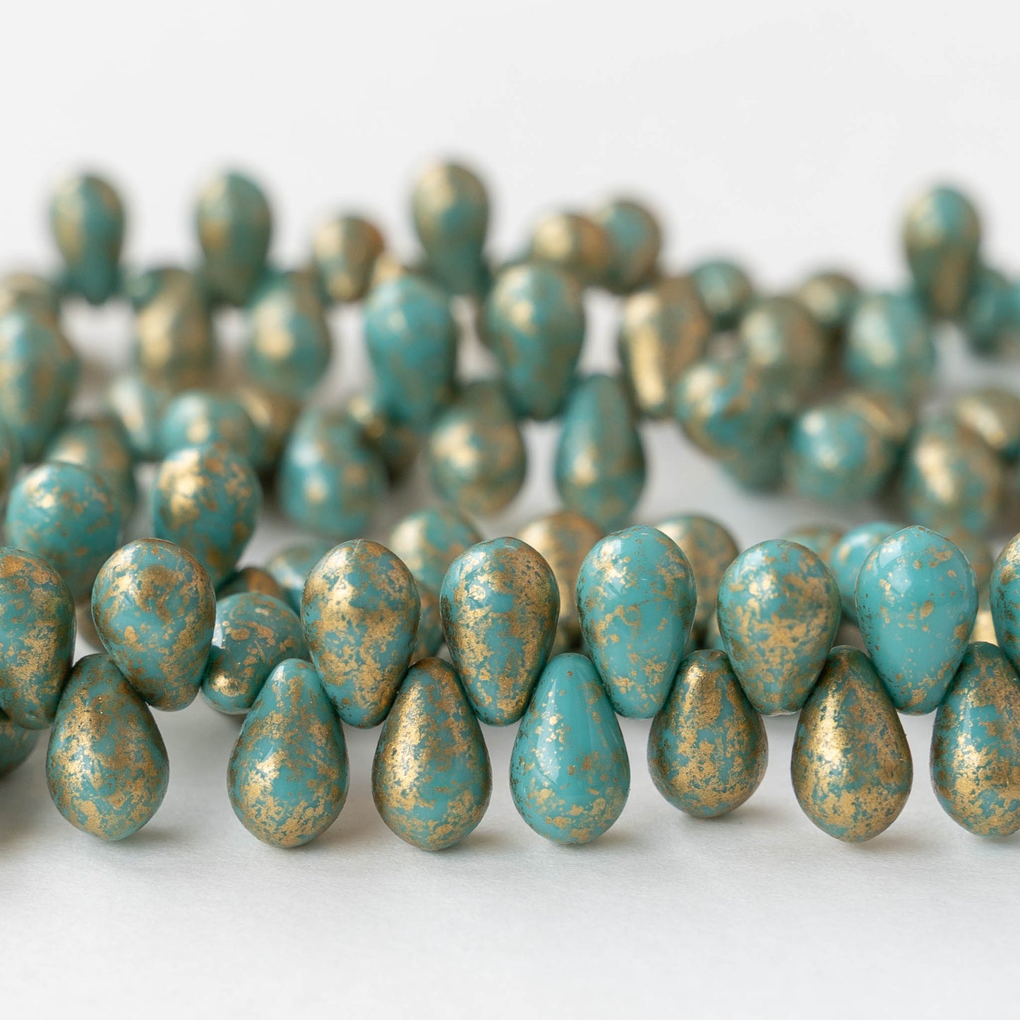 6x9mm Glass Teardrop Beads - Seafoam Gold Dust - 25 Beads