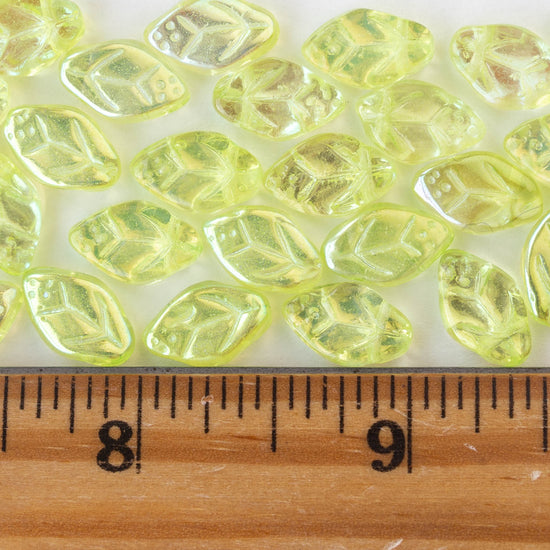 12mm Glass Leaf Beads - Jonquil AB - 25 leaves