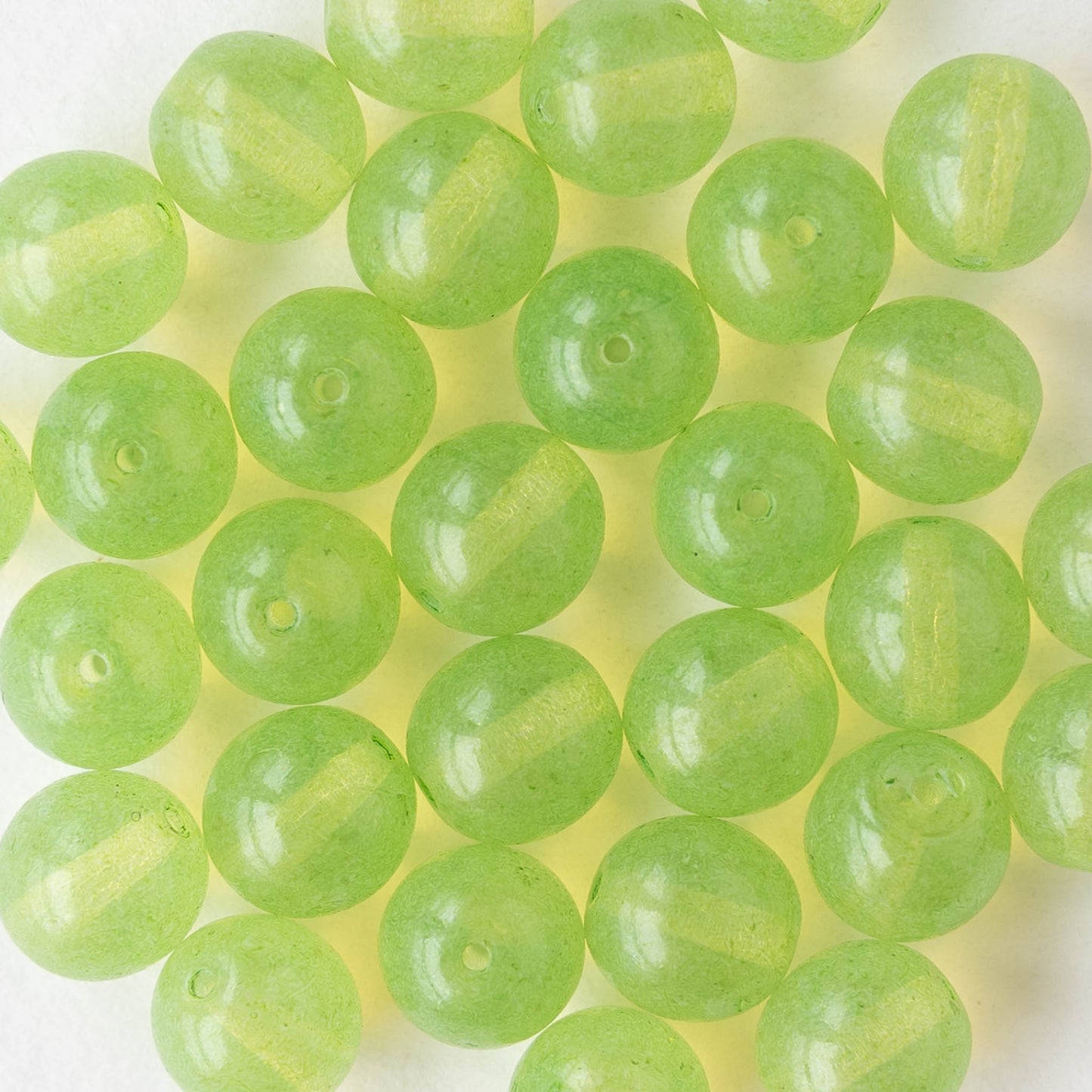 8mm Round Glass Beads - Light Green Opaline - 20 beads