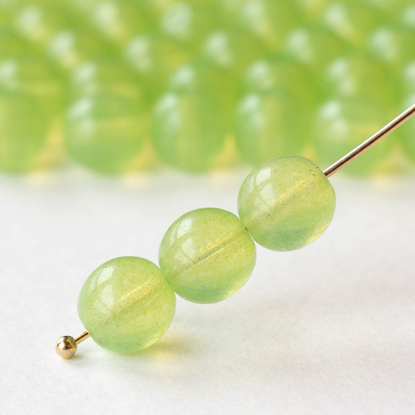 8mm Round Glass Beads - Light Green Opaline - 20 beads