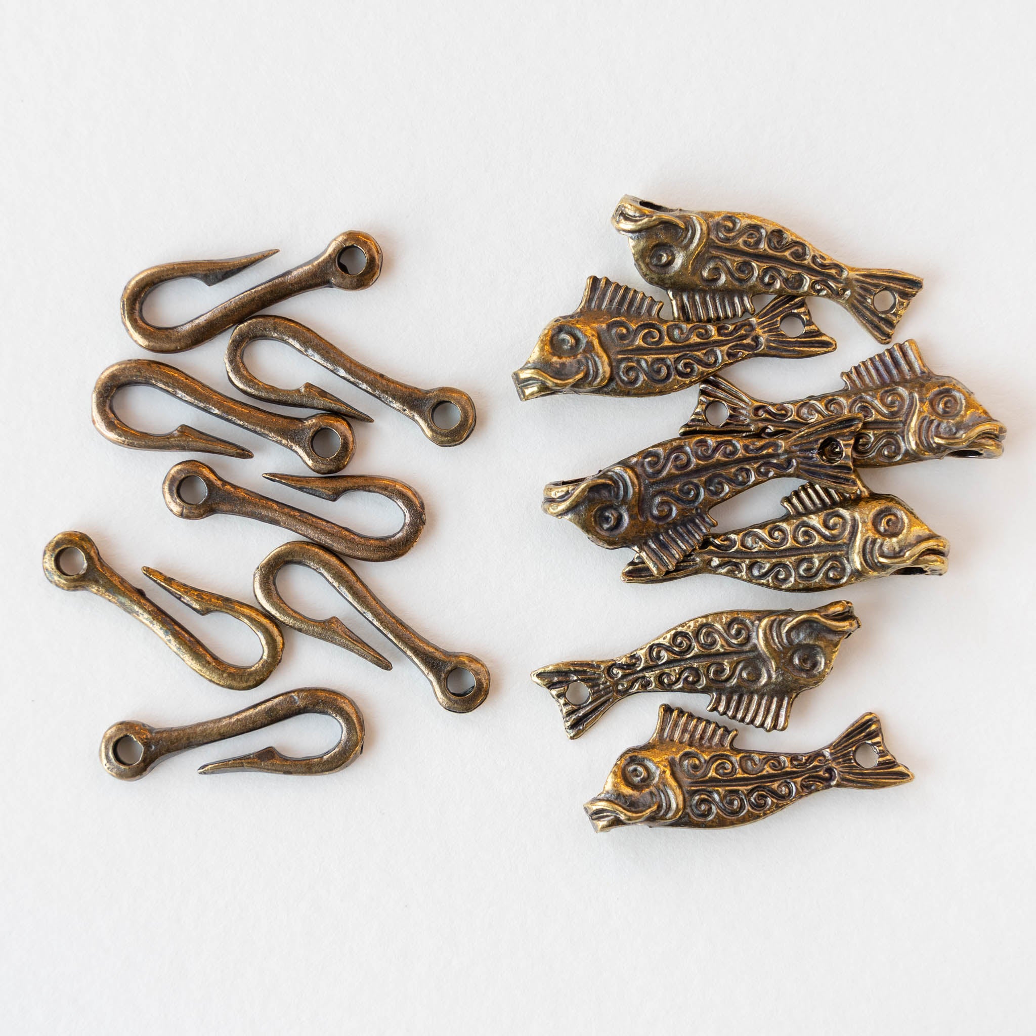 Fish Hook Clasp - Antique Brass