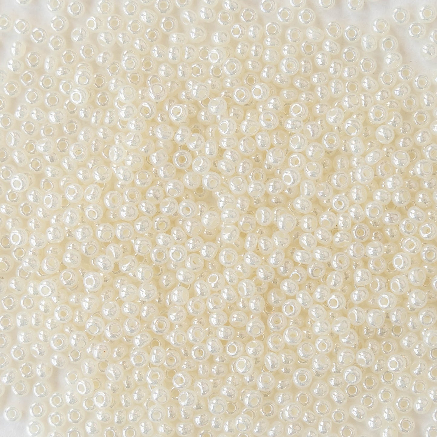 11/0 Seed Beads - Pearl Ceylon - 20 grams