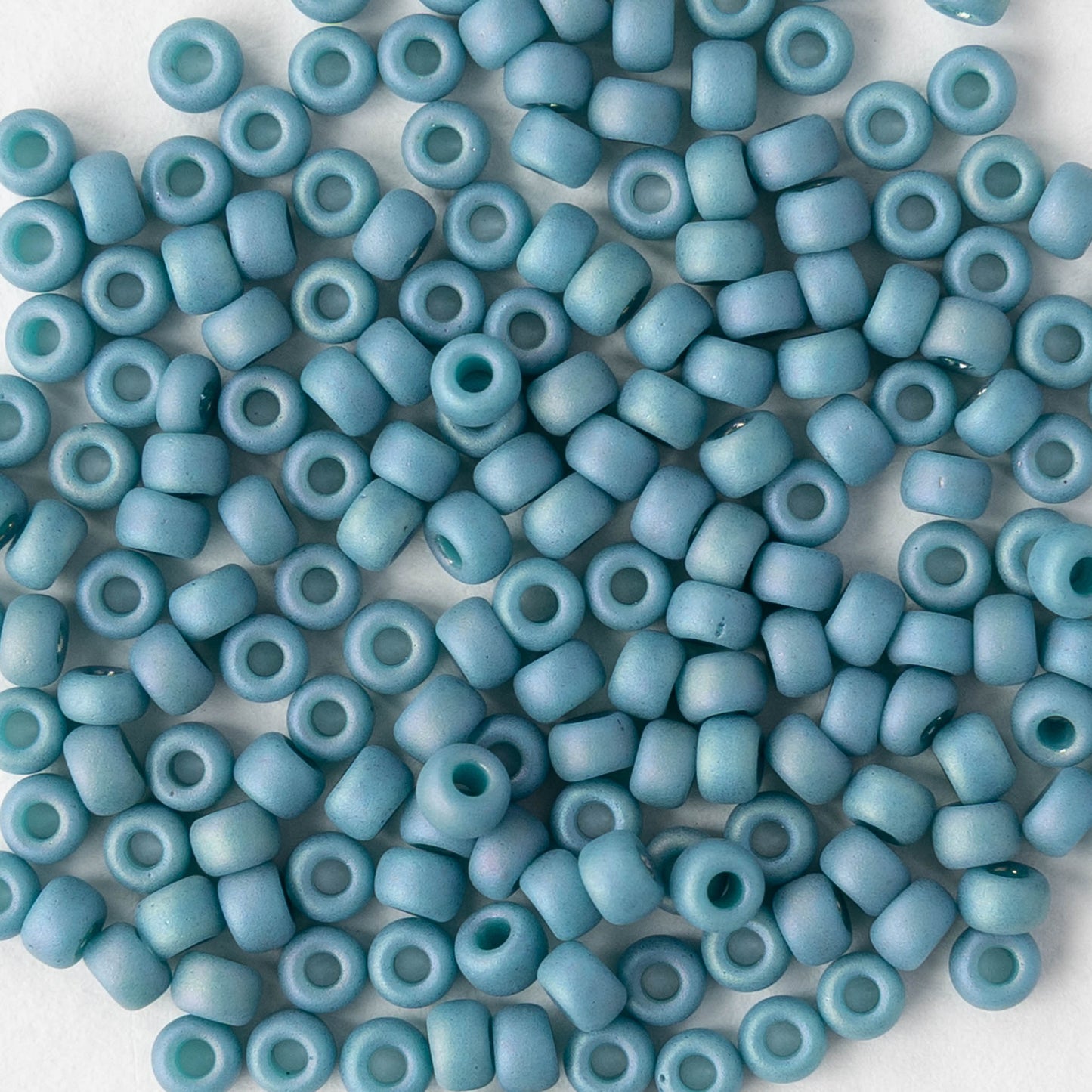 Size 8/0 Glass Seed Beads - Peacock Rainbow - 10 grams