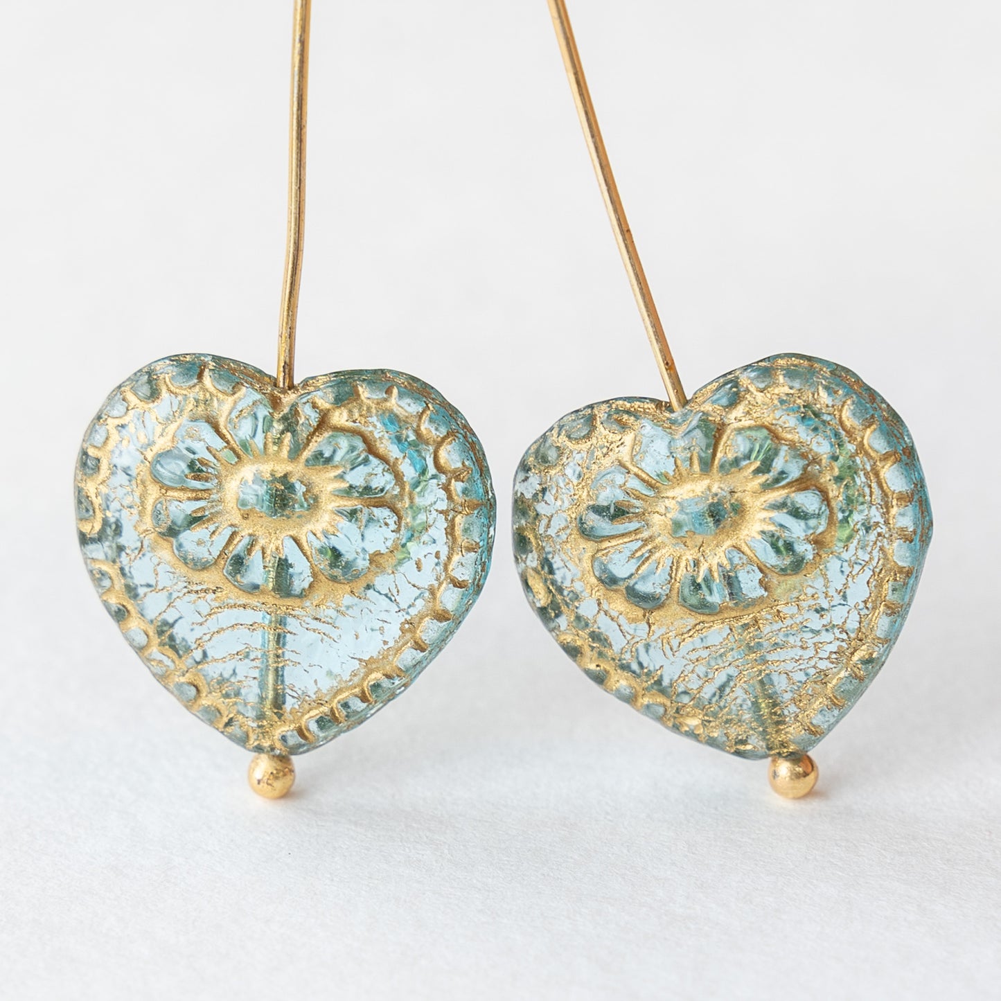 17mm Victorian Glass Heart Beads - Aqua with Gold Wash - 4 or 12