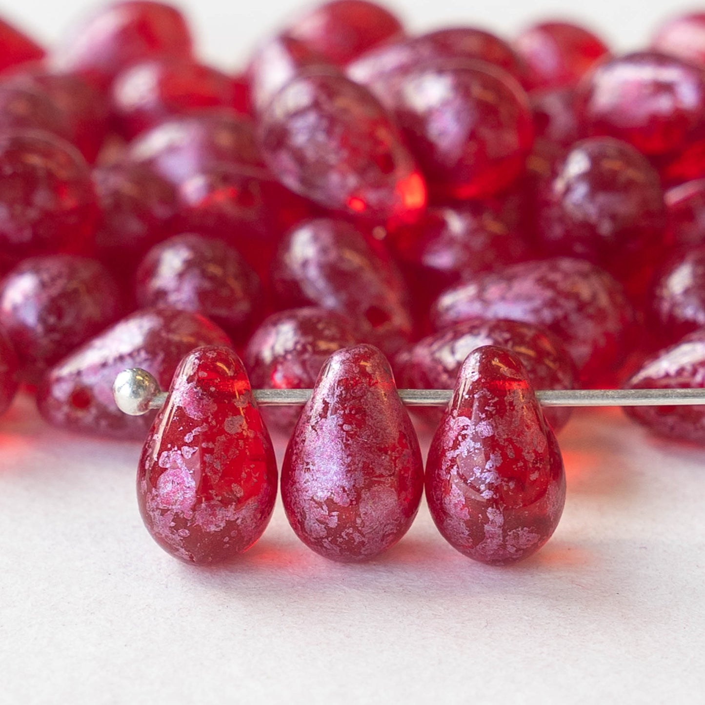 6x9mm Glass Teardrop Beads - Red with Pink Dust - 50 Beads