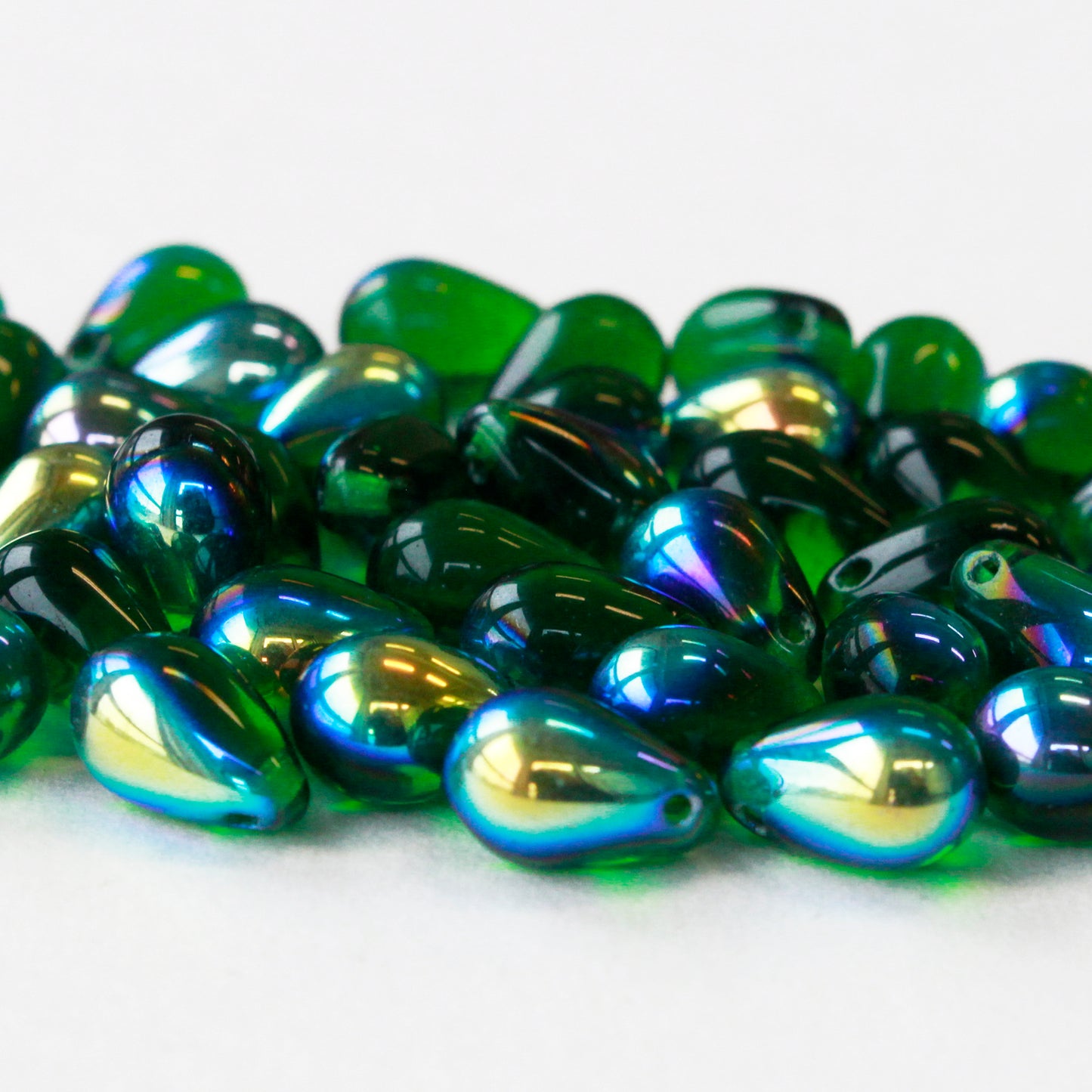 6x9mm Glass Teardrop Beads - Emerald AB - 25 Beads