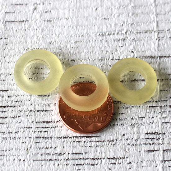 17mm Frosted Glass Rings - Lemon Chiffon - 2 or 10