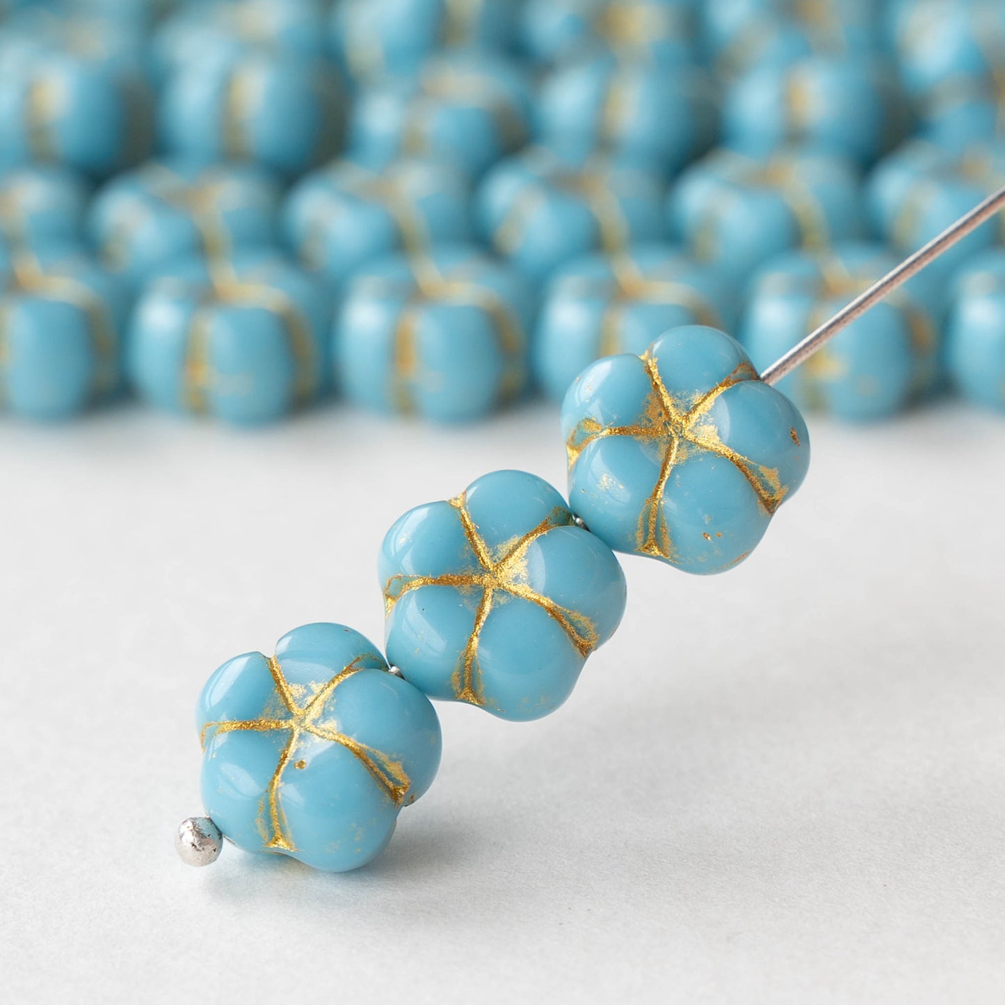 10mm Glass Flower Beads - Aqua with Gold - 10 Beads