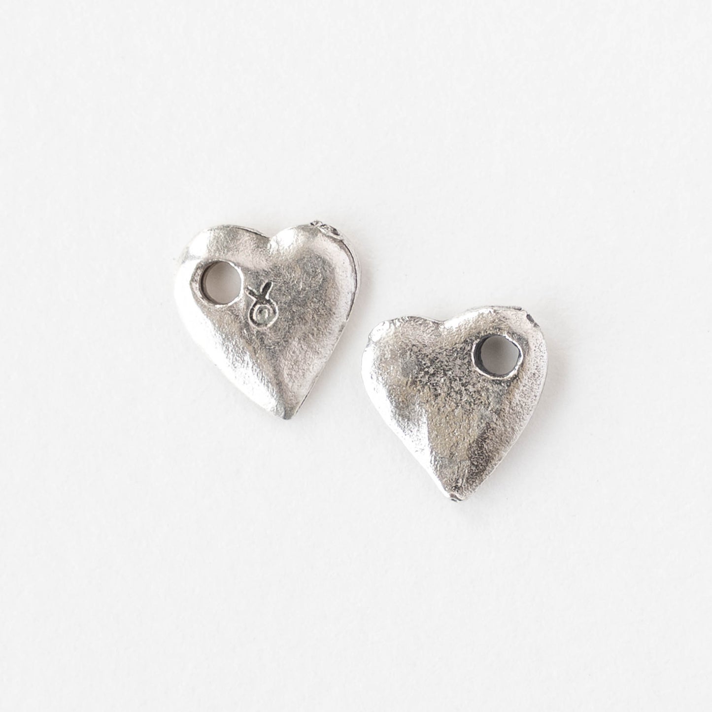 10mm Mykonos Heart Pendant - Antique Silver - 4 or 12 pendants