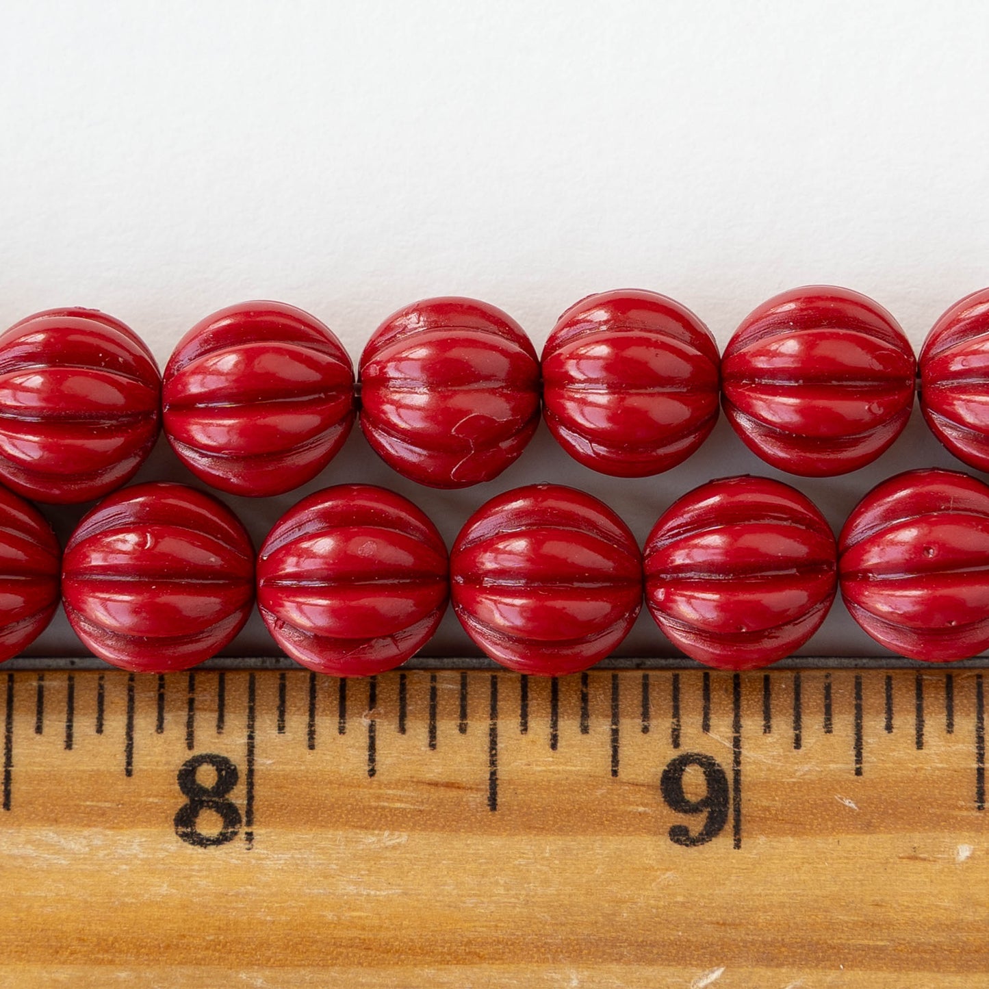 Melon Beads - Resin - Opaque Deep Red - 20 beads