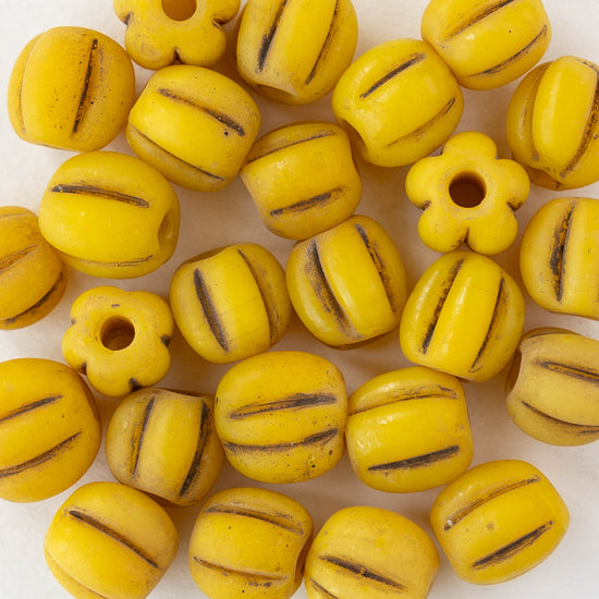 10mm Glass Pompeii Melon Beads - Yellow - Whole or Half Strand