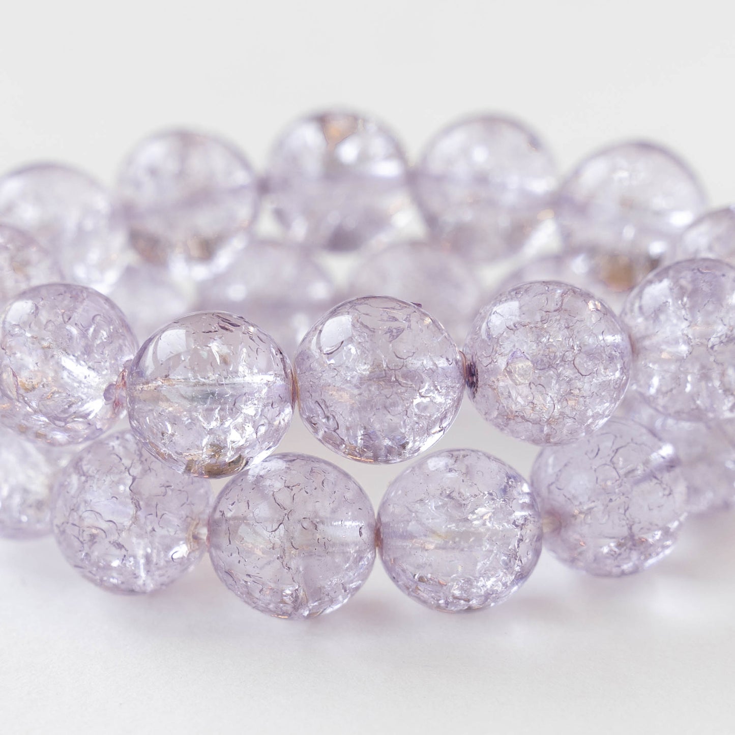 10mm Round Crackle Glass Beads - Light Amethyst - 30 beads