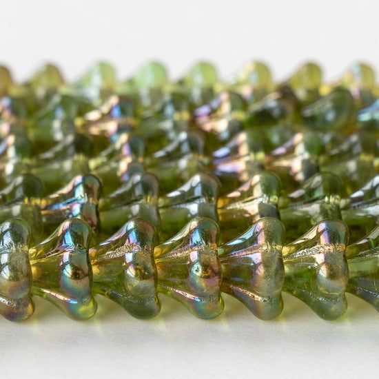 Load image into Gallery viewer, 10x12mm Trumpet Flower Beads - Peridot Green Celsian - 10 beads
