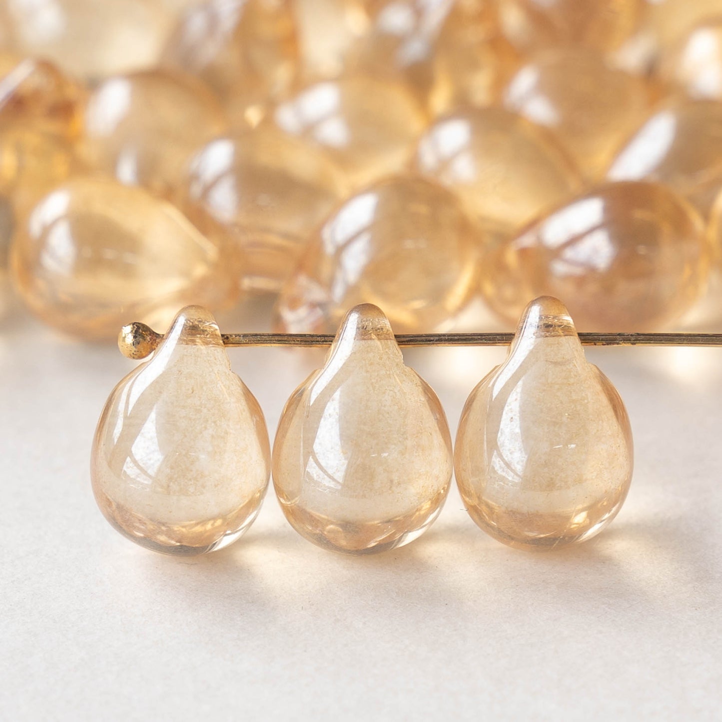 10x14mm Glass Teardrop Beads - Champagne - 12 beads