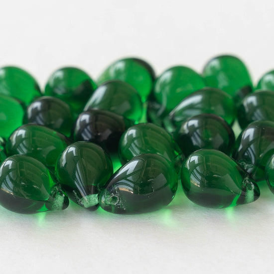 10x14mm Glass Teardrop Beads - Emerald Green