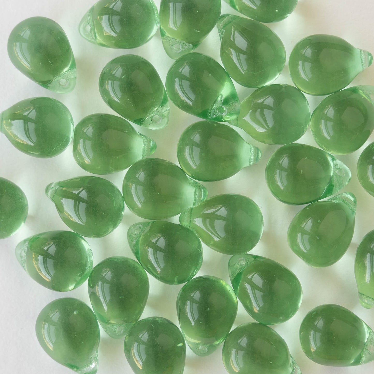 10x14mm Glass Teardrop Beads - Peridot Green -