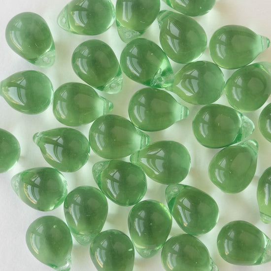 10x14mm Glass Teardrop Beads - Peridot Green -