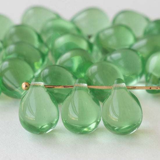 10x14mm Glass Teardrop Beads - Peridot Green -