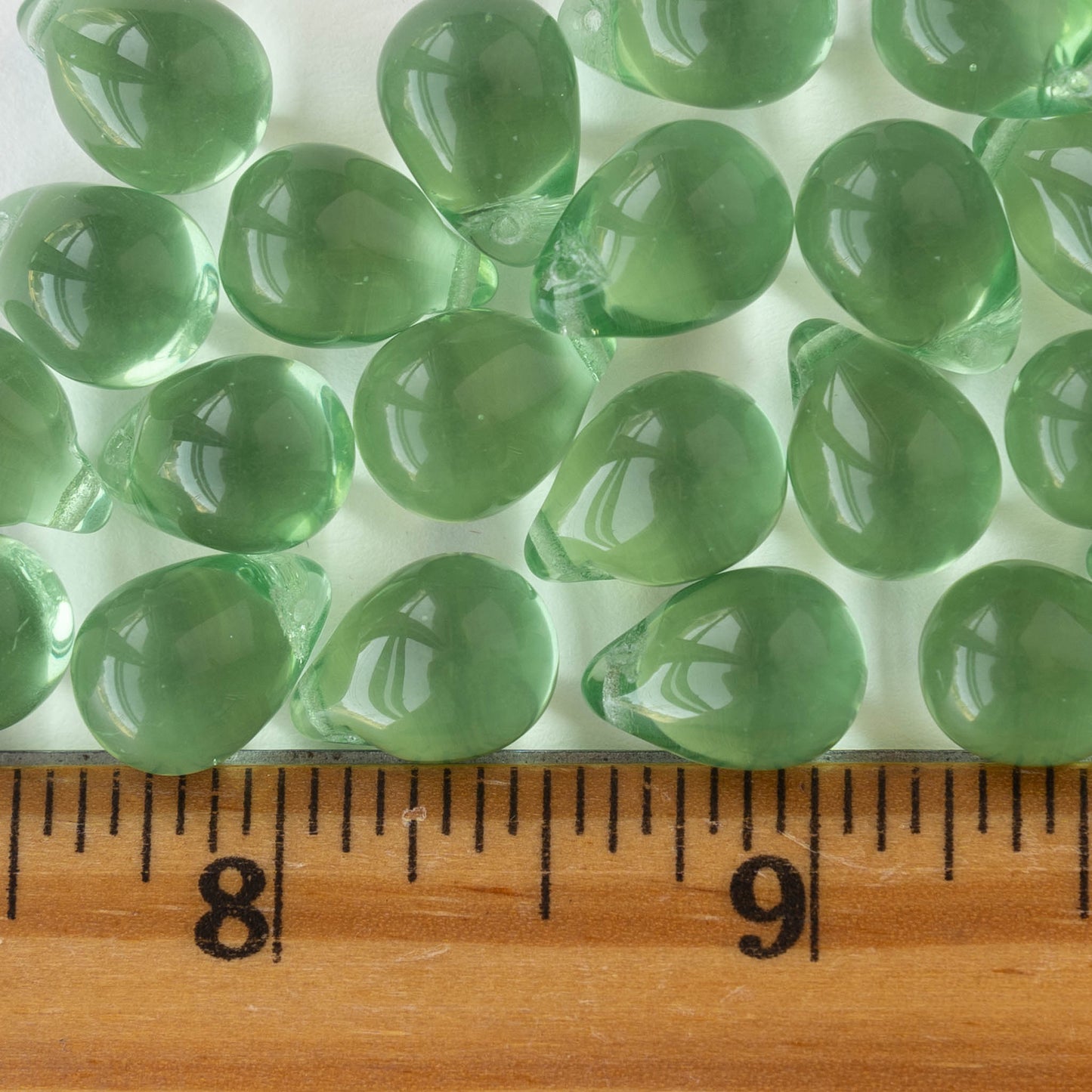 10x14mm Glass Teardrop Beads - Peridot Green -