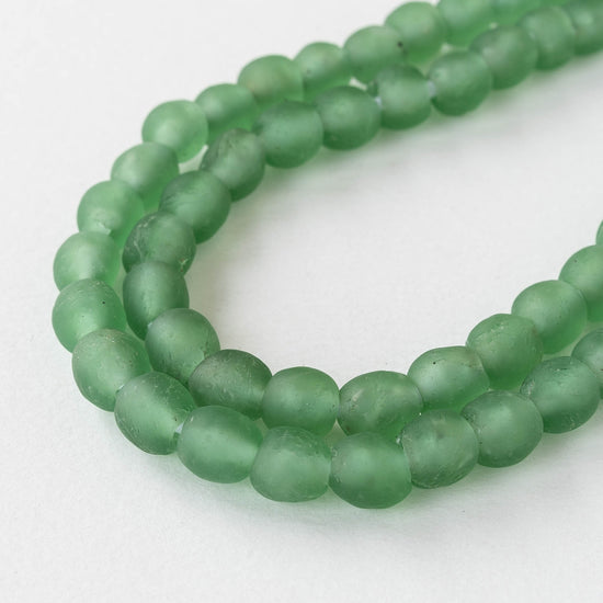 Round Glass Beads - 10-11mm - Lt Green - 10 Inches