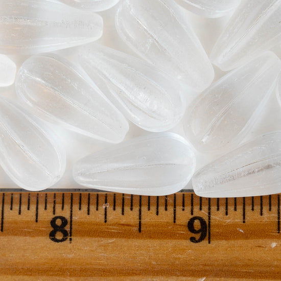 11x22mmm Large melon Drops - Semi Transparent Crystal - 10 Beads