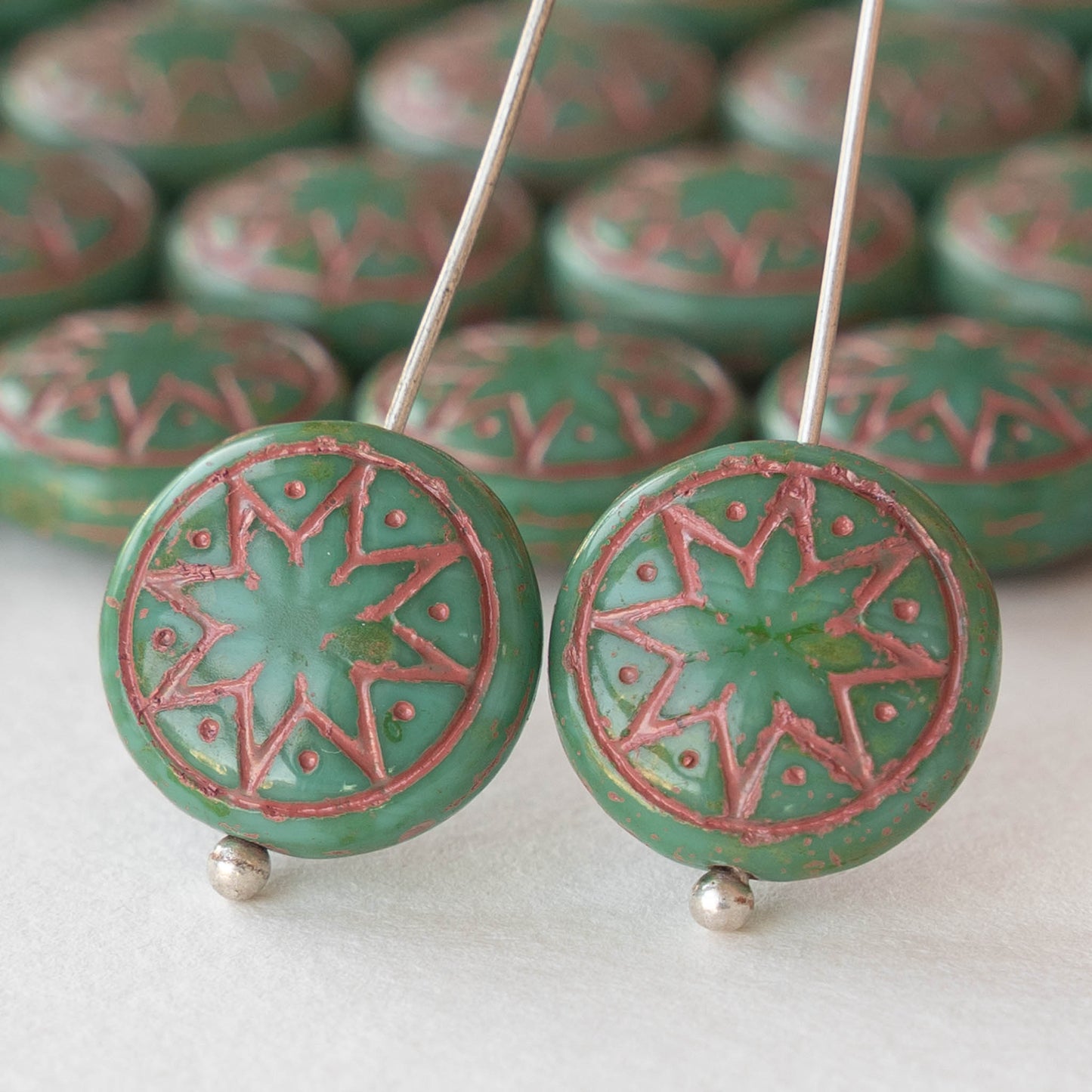 13mm Star of Ishtar - Green with Red Wash