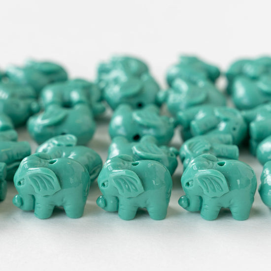 Elephant Beads - Resin - Opaque Turquoise - 6 Beads