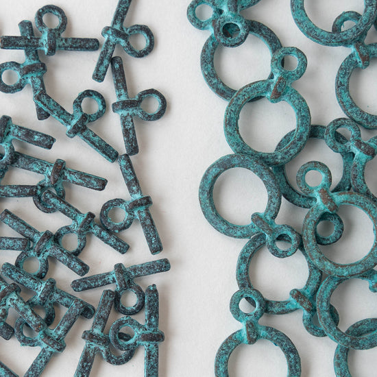 13mm Green Patina Toggle Clasp - 4 Clasps