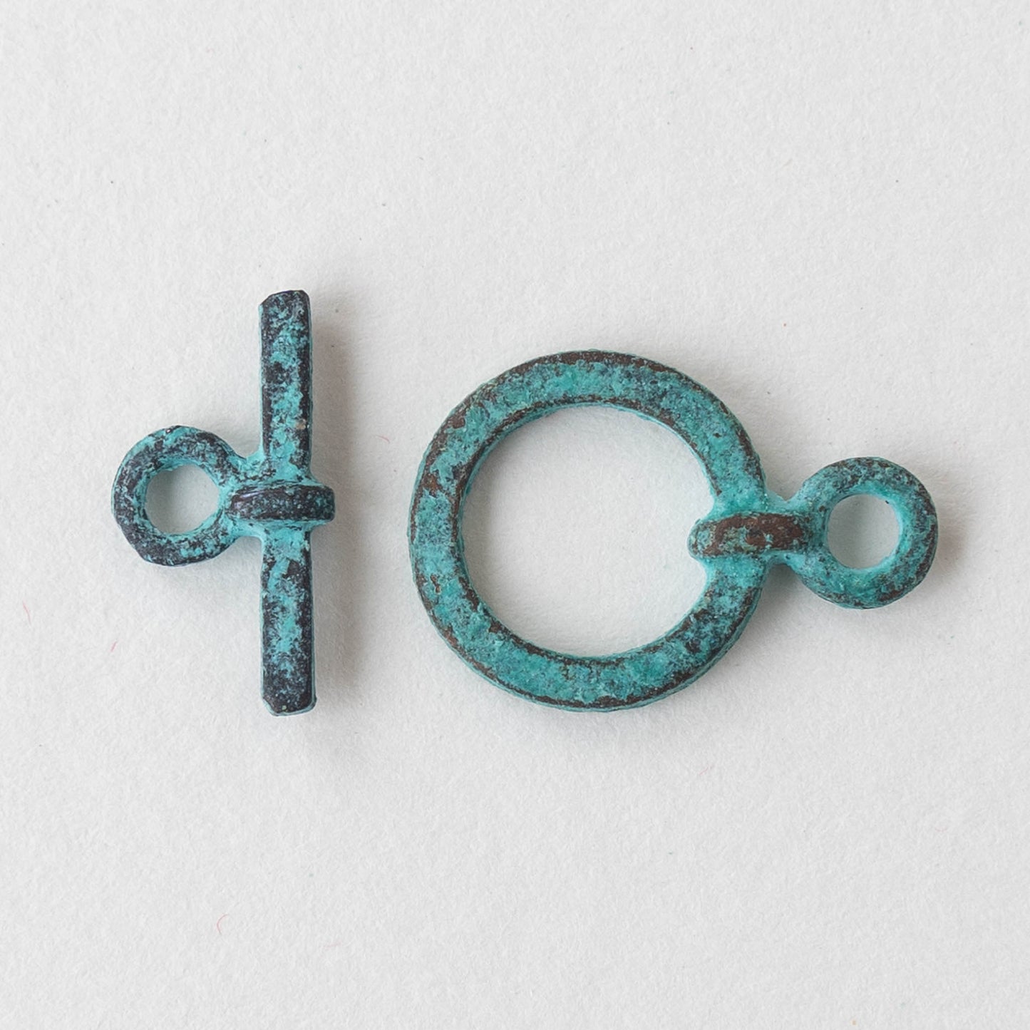 13mm Green Patina Toggle Clasp - 4 Clasps