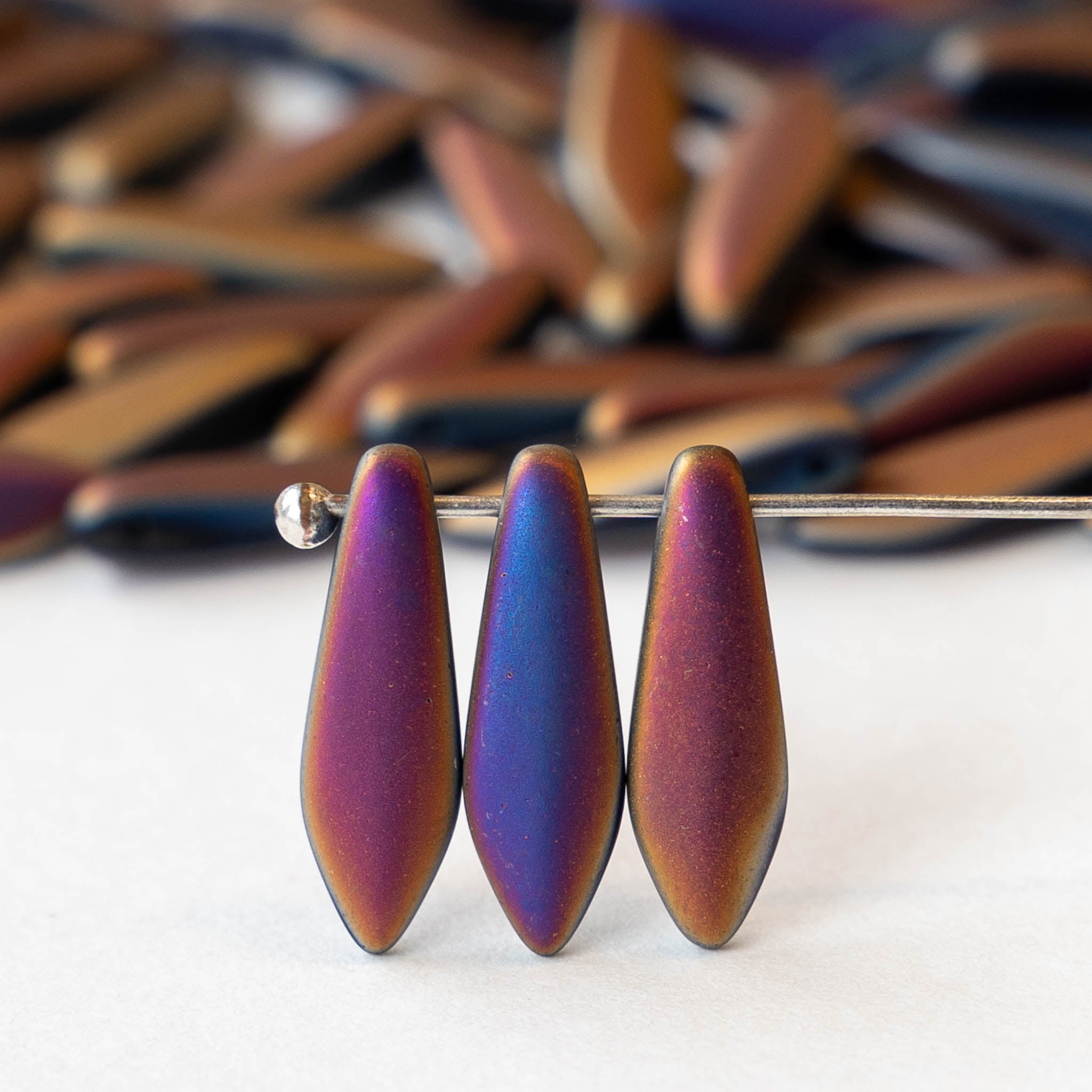 16mm Glass Dagger Beads - Full Sliperit Matte - 50 Beads – funkyprettybeads