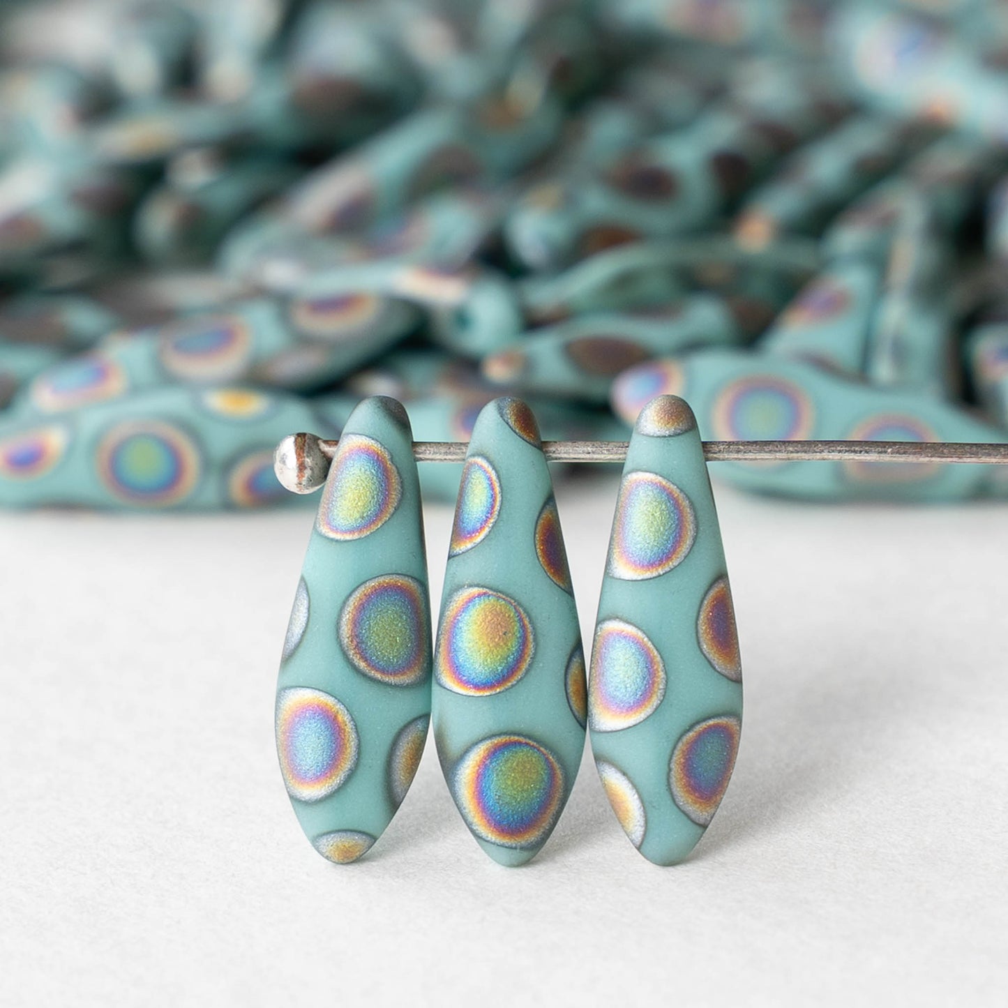 16mm Glass Dagger Beads - Opaque Light Aqua Blue Peacock - 25 or 50 beads