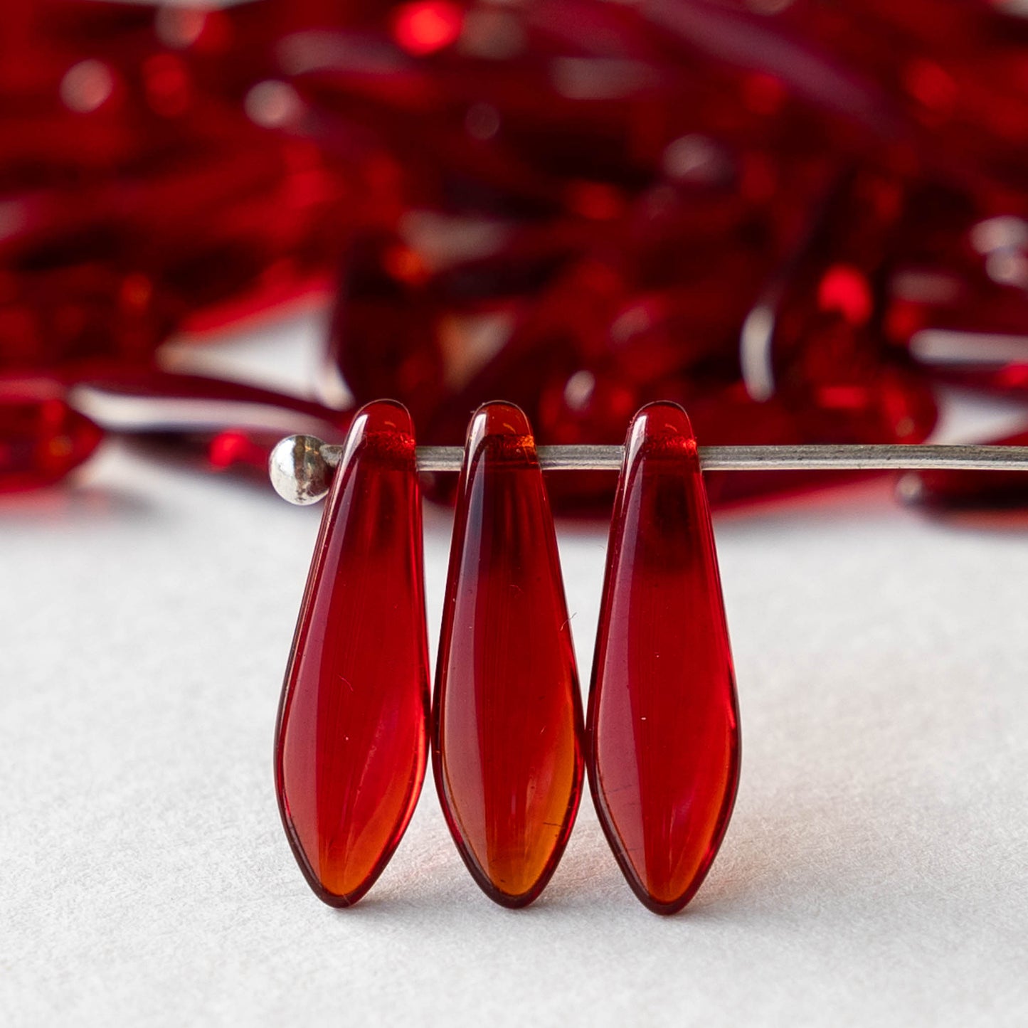 16mm Glass Dagger Beads - Transparent Ruby Red - 50 beads