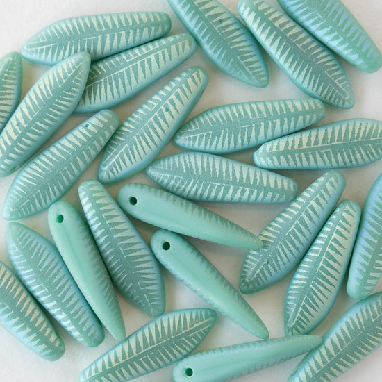16mm Glass Dagger Beads - Matte Turquoise AB Laser Etched  - 25 Beads