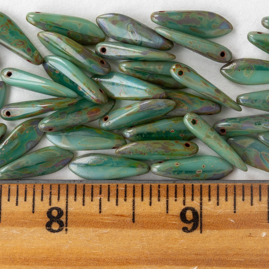 16mm Glass Dagger Beads - Opaque Turquoise Picasso - 50 beads