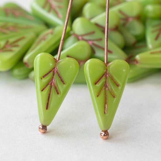 16mm Heart Bead - Green Opaline with Gold Wash  - 10