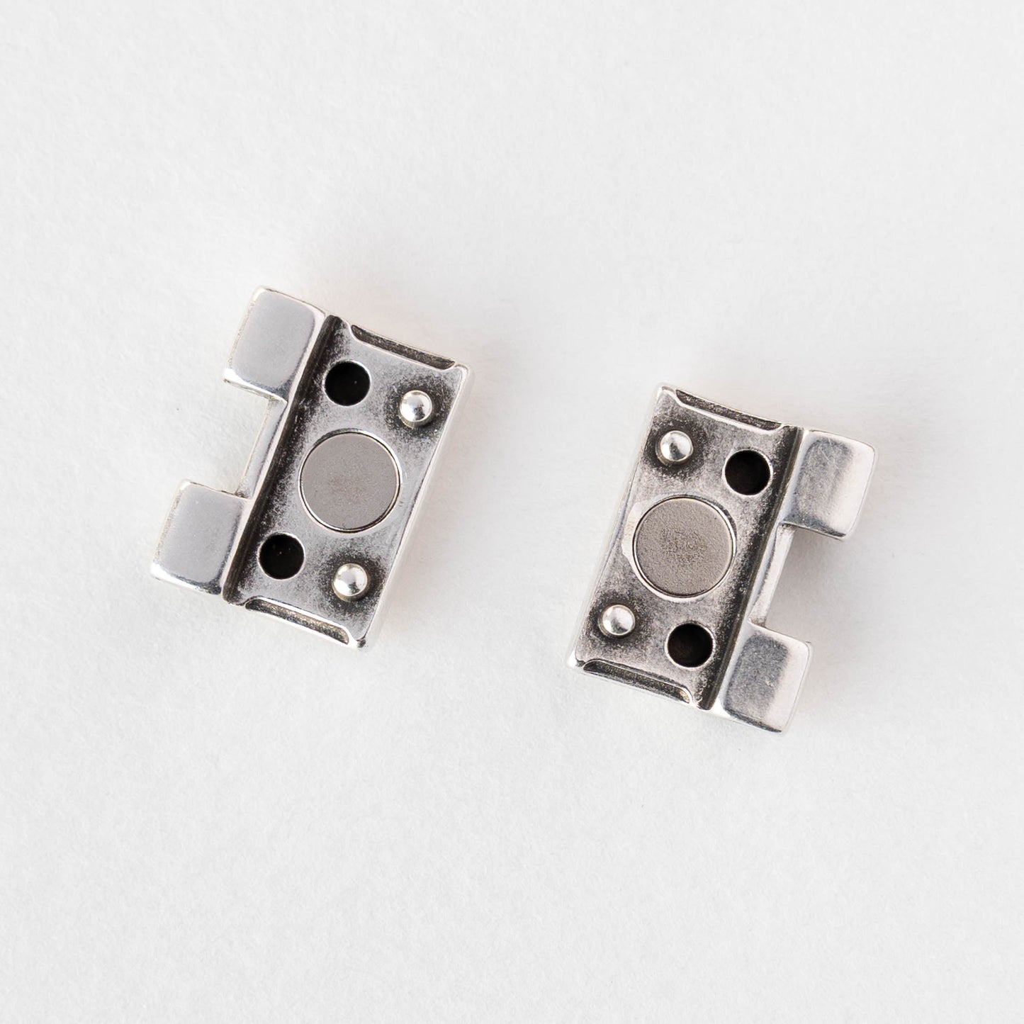 Despotiko II Tila Magnetic Clasp - Antique Silver - 1 piece