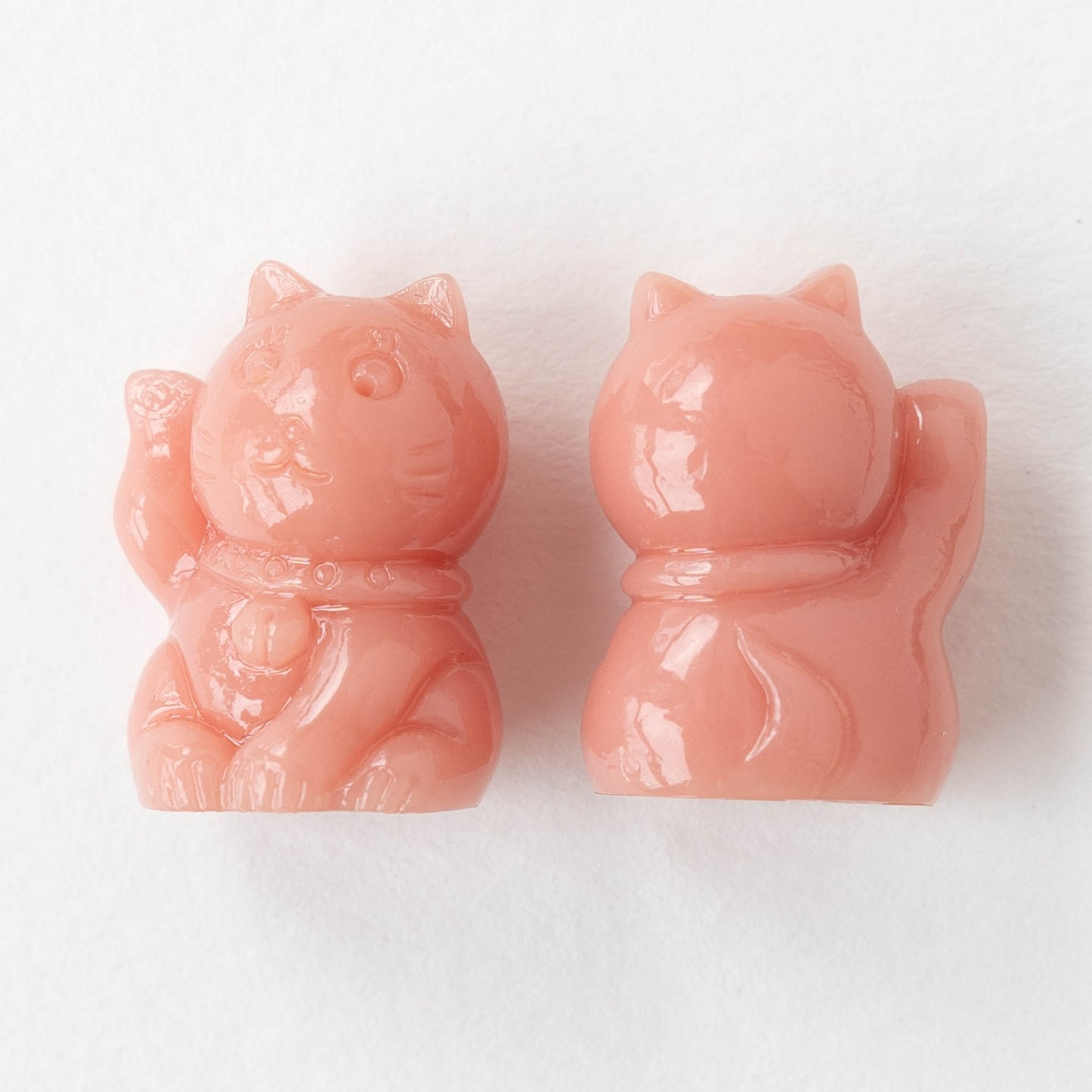 Resin Cat Beads -  Peach - 2 Beads