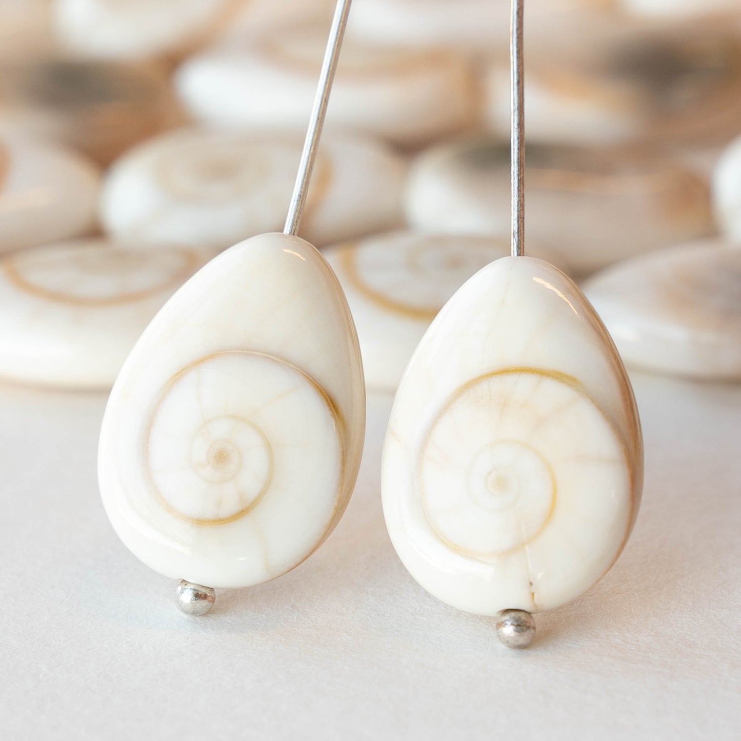 18mm Shiva Shell Teardrop Beads - 6 or 18 – funkyprettybeads
