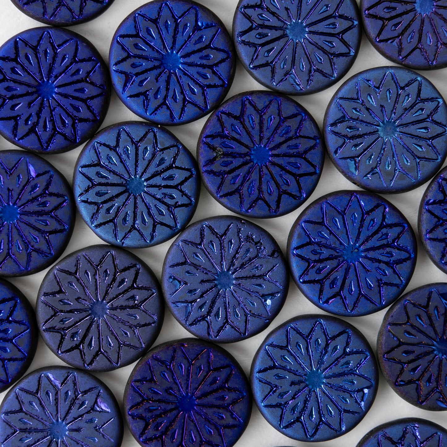 18mm Star Flower Coin - Iridescent Purple Blue on Black Matte - 4 or 12