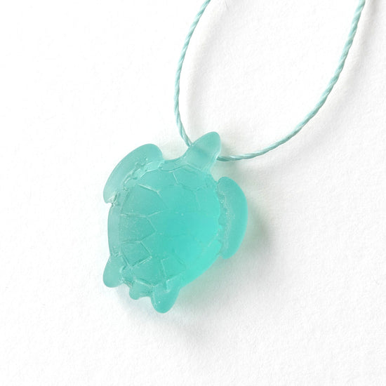18x23mm Frosted Glass Turtle Pendant - Seafoam - 4 Beads