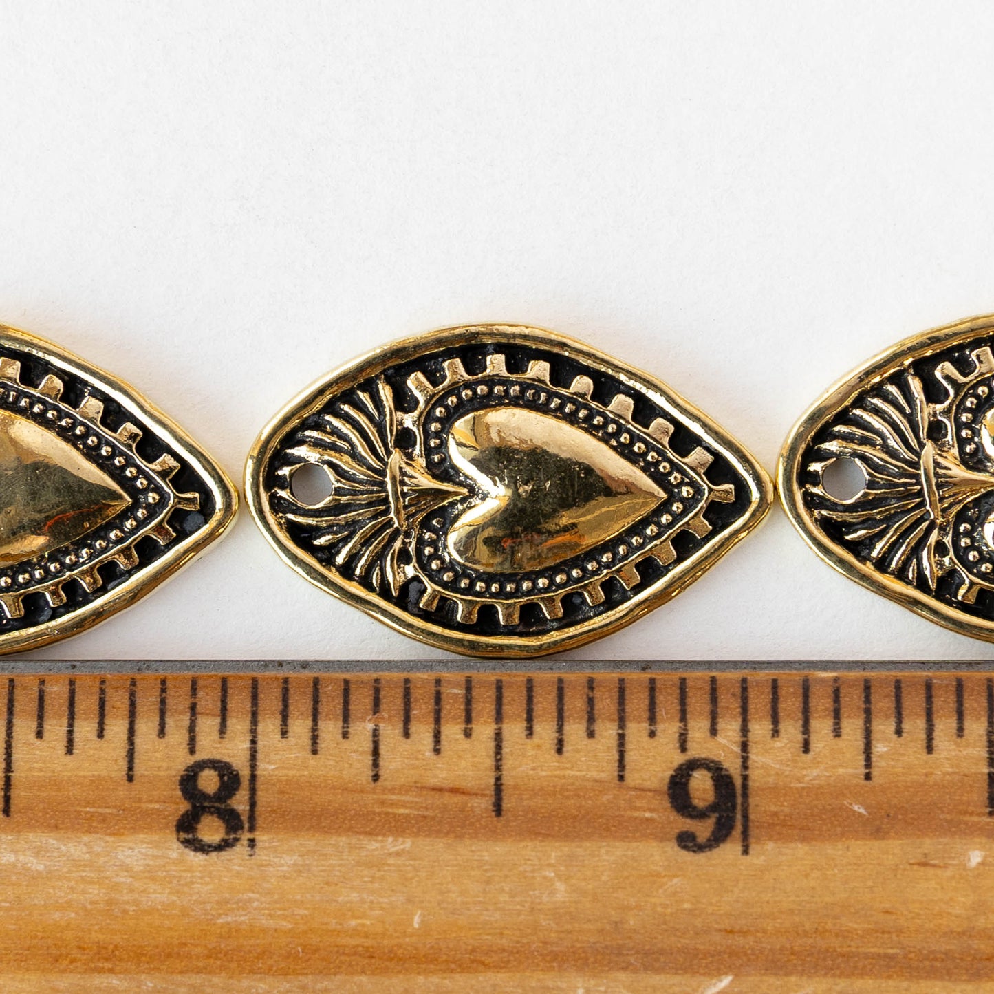 18x28mm Oval Heart Pendant - Antique Gold - 2 or 6 pendants